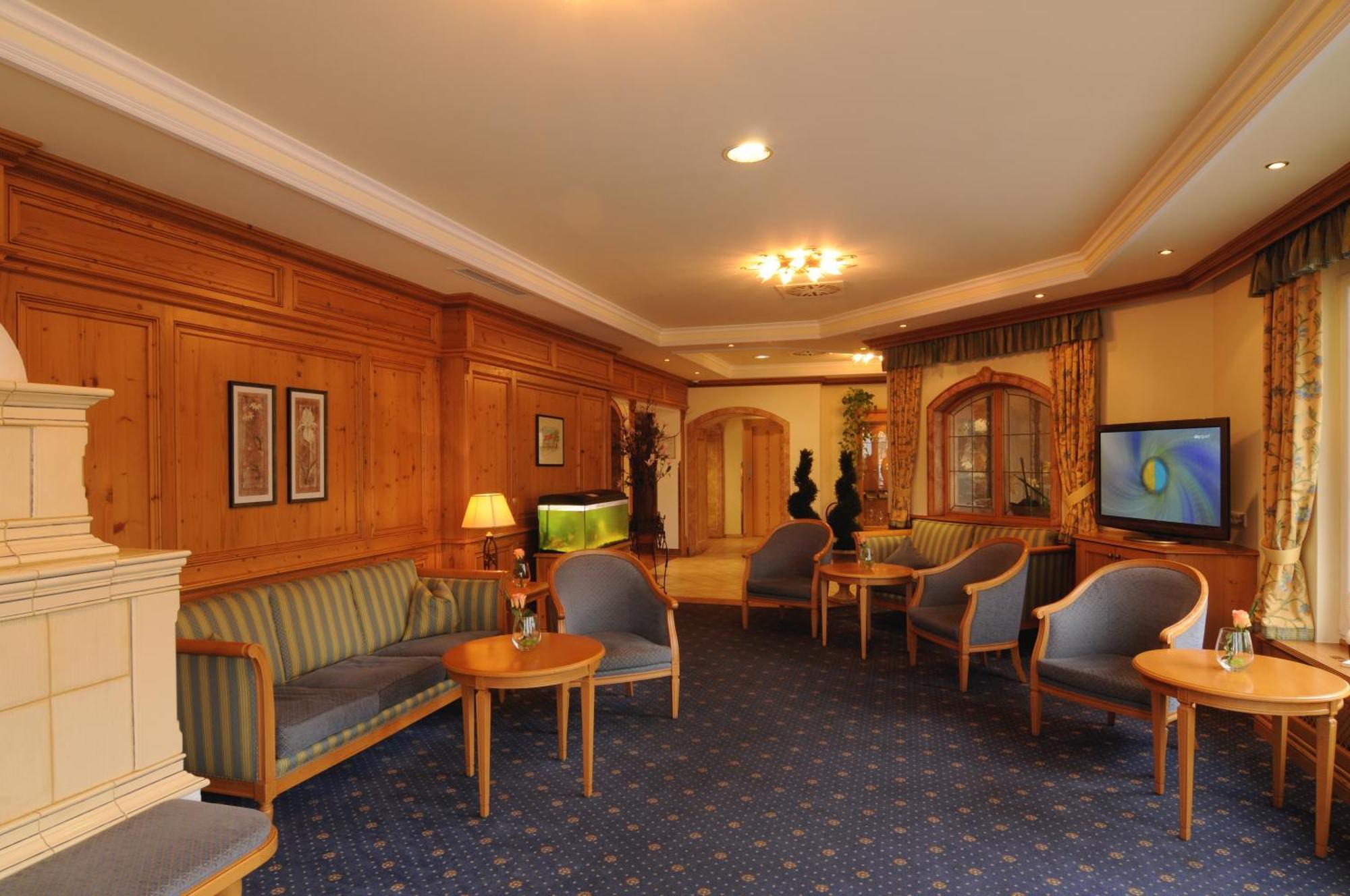 Hotel & Gasthof Richard Held Ratisbona Esterno foto
