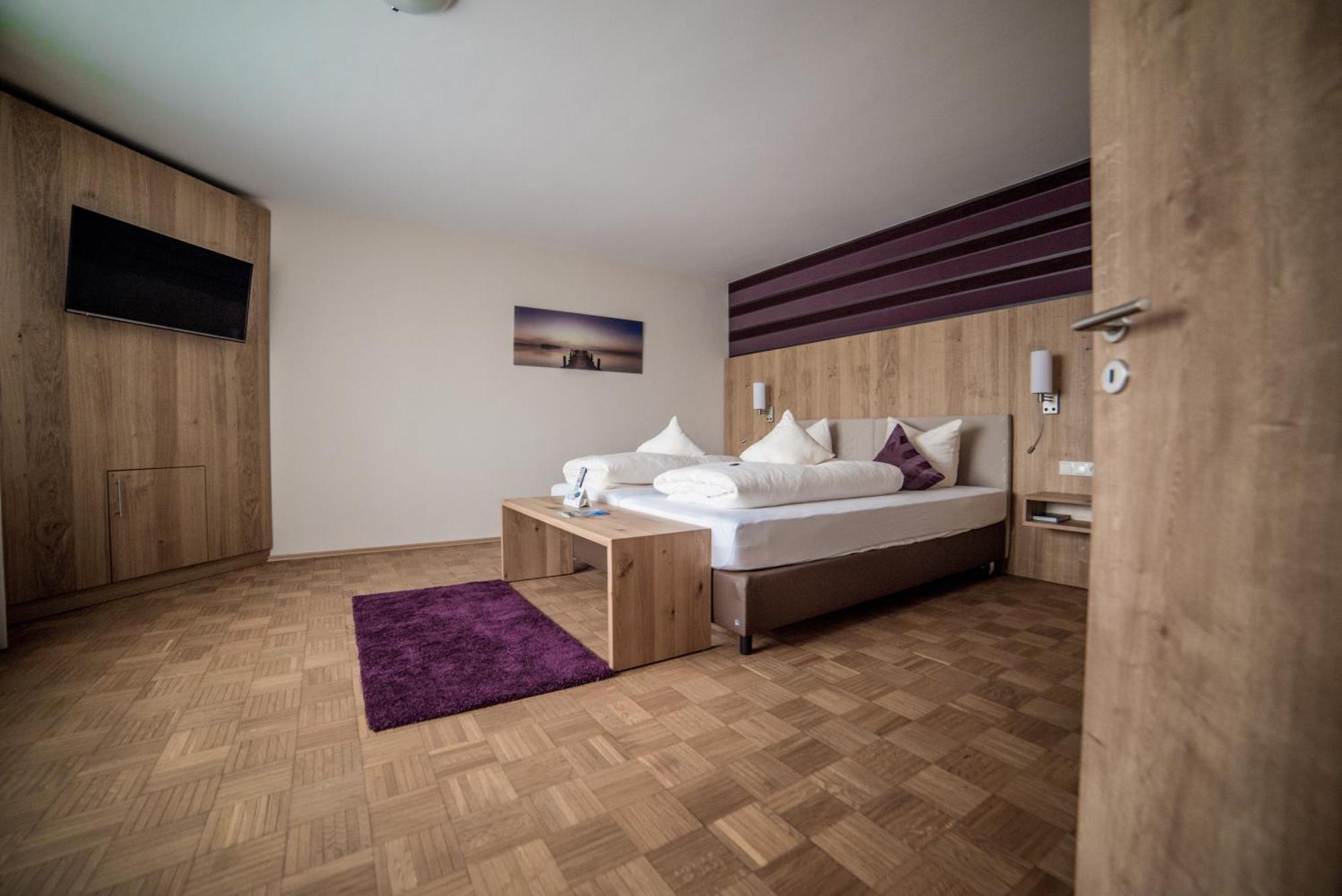 Hotel & Gasthof Richard Held Ratisbona Esterno foto