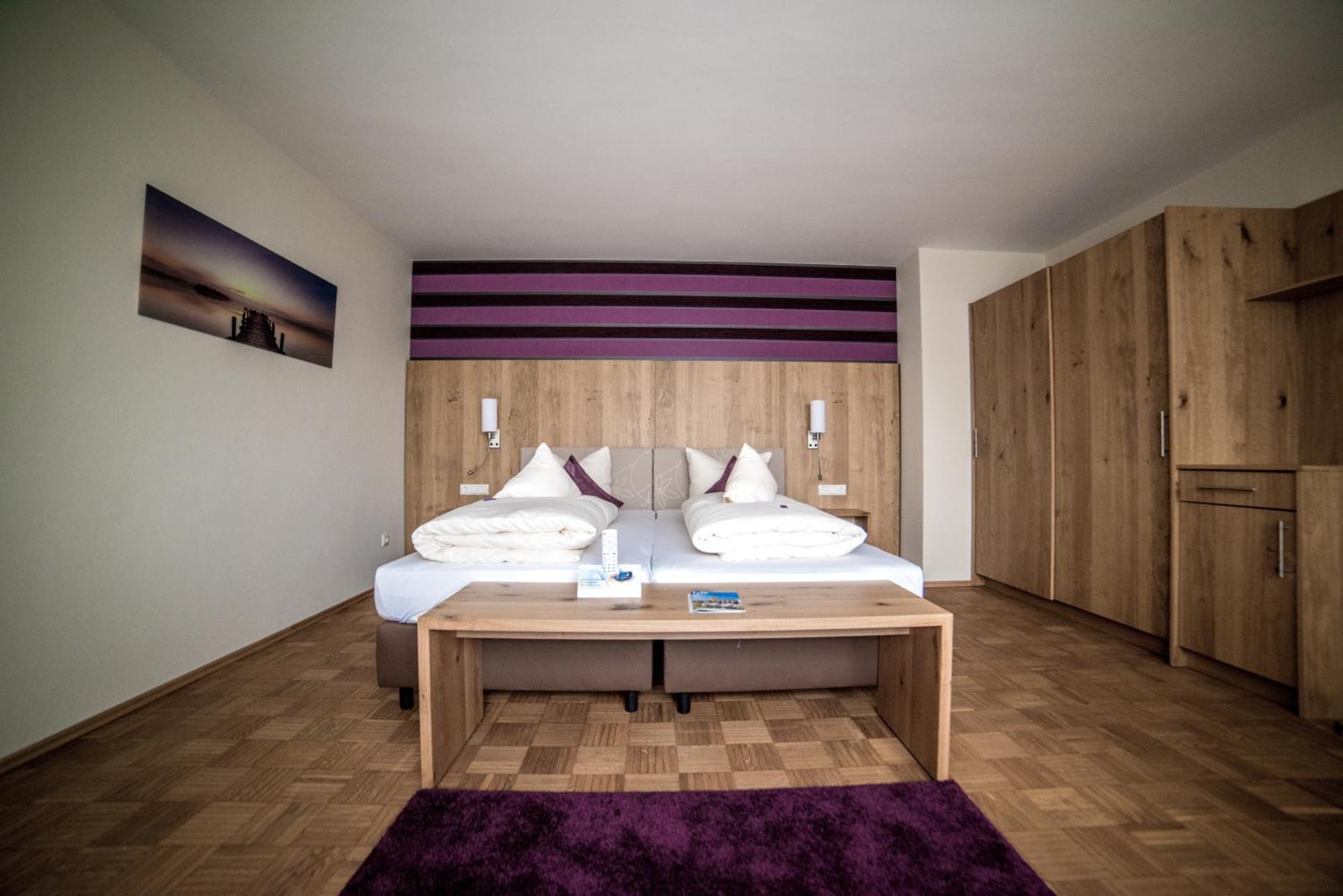Hotel & Gasthof Richard Held Ratisbona Esterno foto