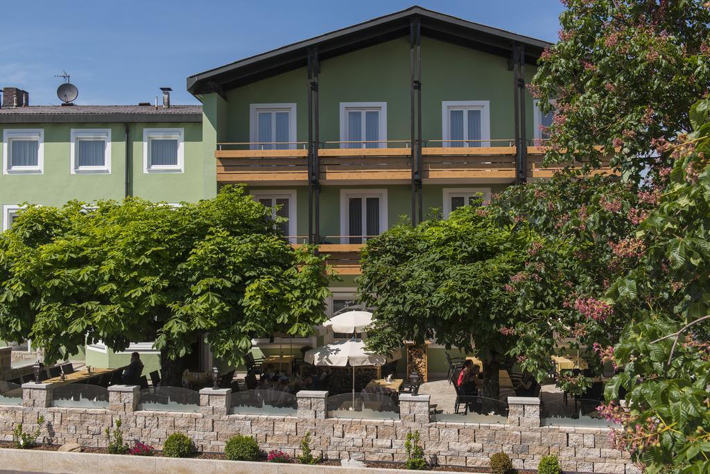Hotel & Gasthof Richard Held Ratisbona Esterno foto