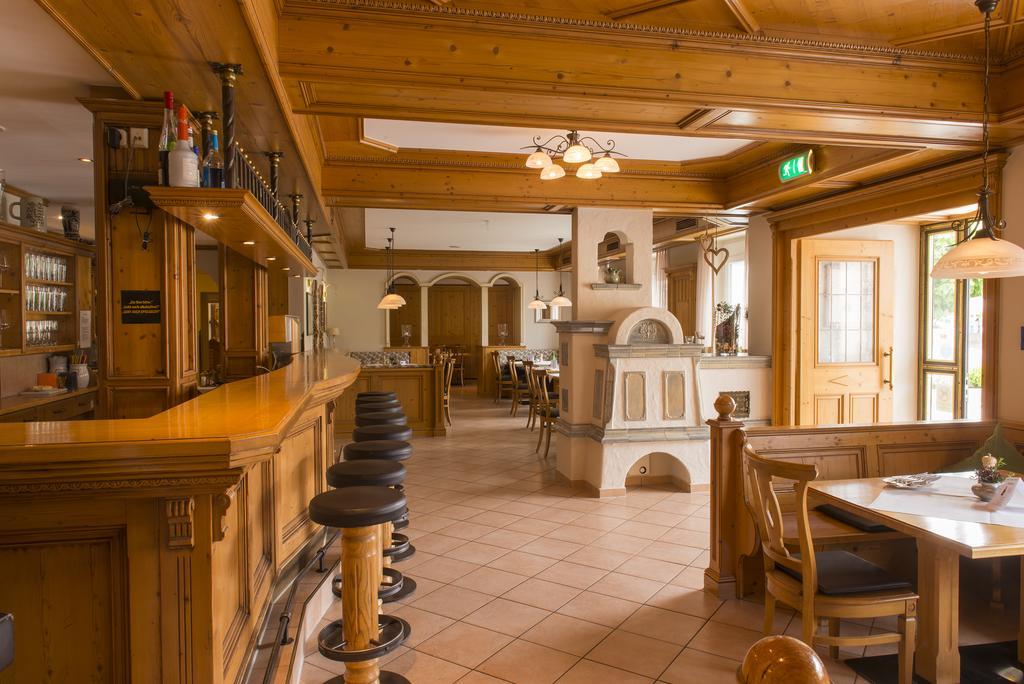 Hotel & Gasthof Richard Held Ratisbona Esterno foto