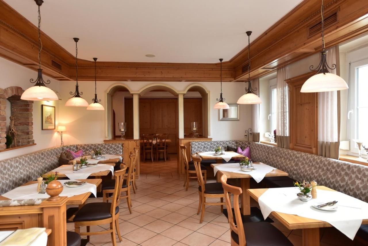 Hotel & Gasthof Richard Held Ratisbona Esterno foto